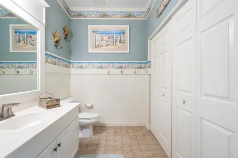 4948 Nw 57th Lane Coral Springs FL 33067