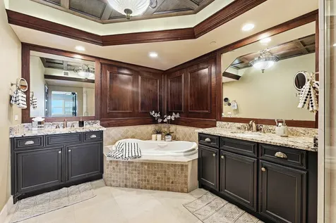 2650 Lake Shore Drive Riviera Beach FL 33404