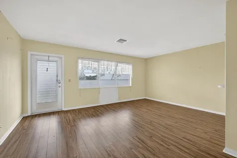 159 Easthampton G West Palm Beach FL 33417