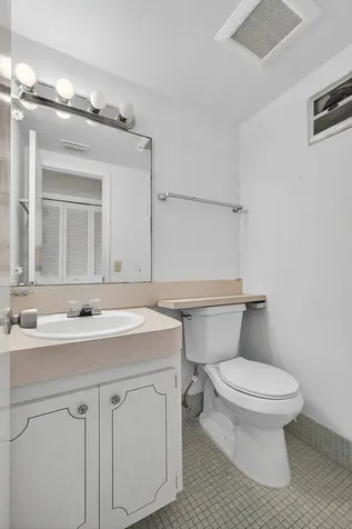 159 Easthampton G West Palm Beach FL 33417