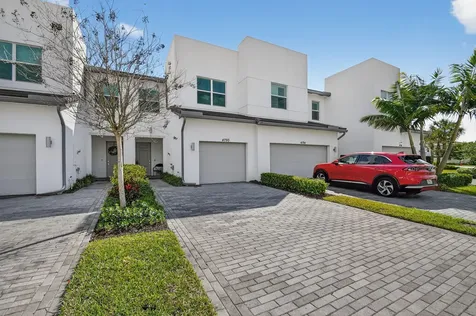 4790 Navali Drive Wellington FL 33467