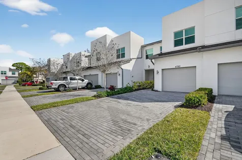 4790 Navali Drive Wellington FL 33467