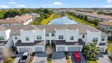 4790 Navali Drive Wellington FL 33467
