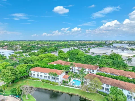 20889 Saint Andrews Boulevard Boca Raton FL 33433