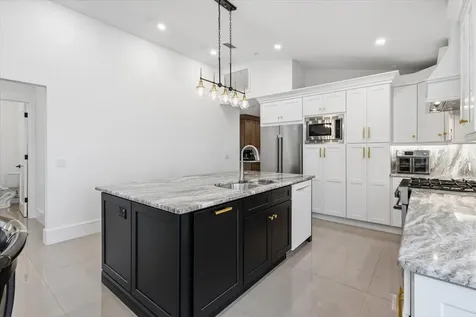 2253 Nw Seagrass Drive Palm City FL 34990