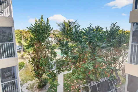 50 SW 3rd Avenue Boca Raton FL 33432
