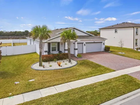 7608 Nw Deysbrook Lane Port Saint Lucie FL 34987