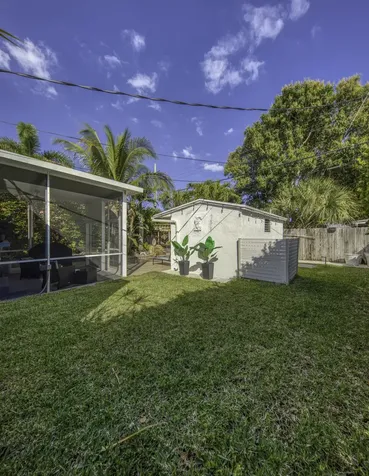 626 N J Street Lake Worth Beach FL 33460
