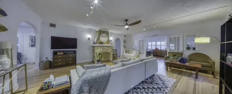 626 N J Street Lake Worth Beach FL 33460