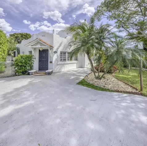 626 N J Street Lake Worth Beach FL 33460