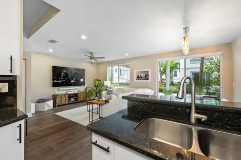 3041 Waterside Circle Boynton Beach FL 33435
