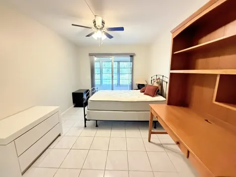 1004 Newcastle A Boca Raton FL 33434