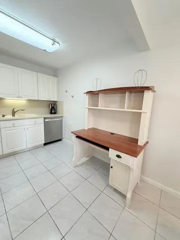 1004 Newcastle A Boca Raton FL 33434