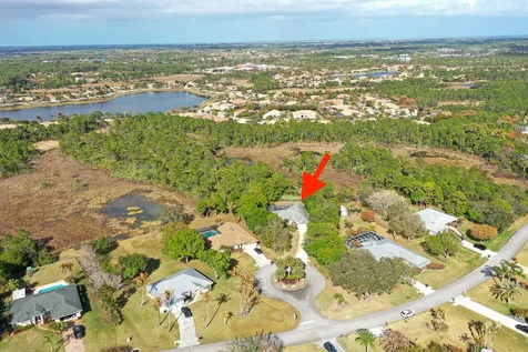 7685 Se Pleasant Ridge Court Stuart FL 34997