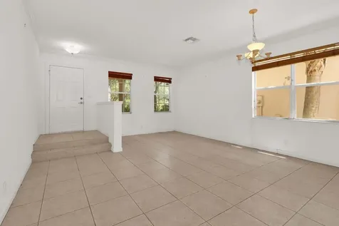 8465 Alister Boulevard Palm Beach Gardens FL 33418