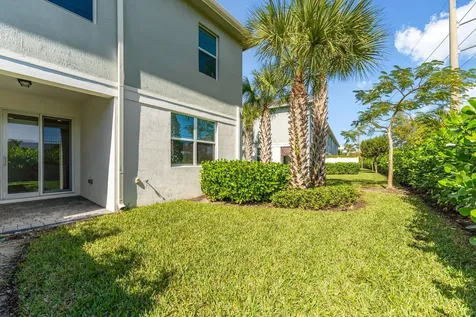 550 Parsons Way Deerfield Beach FL 33442