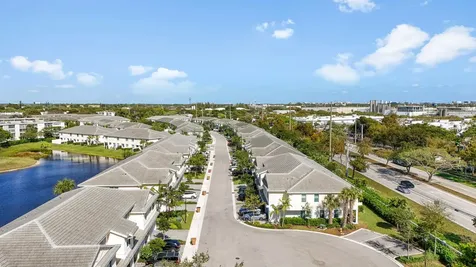 550 Parsons Way Deerfield Beach FL 33442