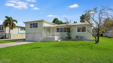 5160 Lake Osborne Drive Lake Worth FL 33461