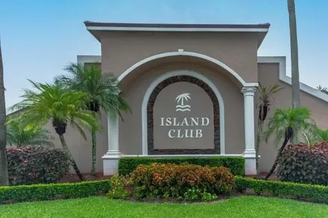 2336 Morgans Bluff West Palm Beach FL 33411