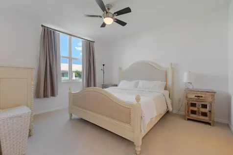 804 E Windward Way Lantana FL 33462