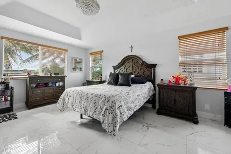 3370 Turtle Cove West Palm Beach FL 33411