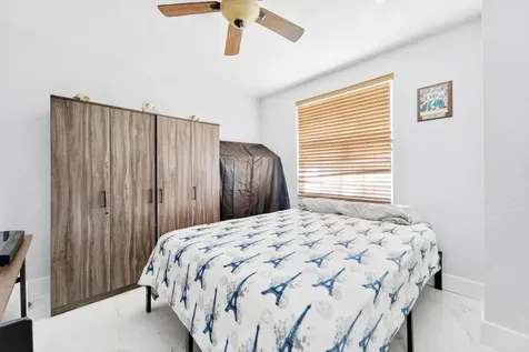 3370 Turtle Cove West Palm Beach FL 33411