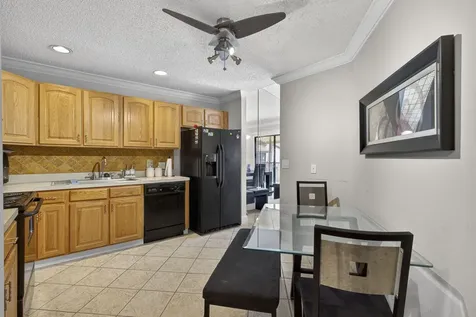 9 Lexington Lane Palm Beach Gardens FL 33418