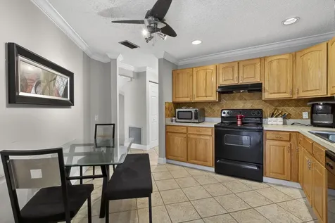 9 Lexington Lane Palm Beach Gardens FL 33418