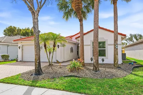 8243 Duomo Circle Boynton Beach FL 33472