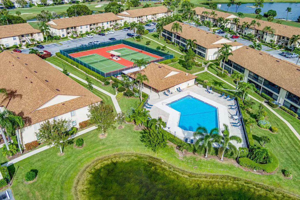 202 Pinecrest Circle Jupiter FL 33458