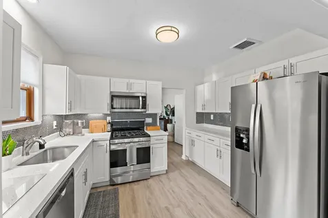 614 Avon Road West Palm Beach FL 33401