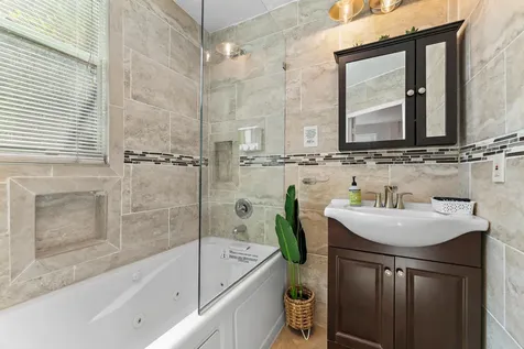 614 Avon Road West Palm Beach FL 33401