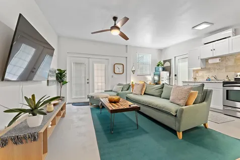614 Avon Road West Palm Beach FL 33401