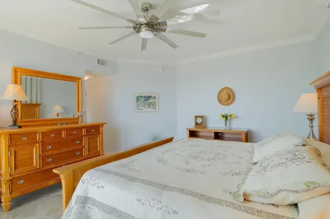 806 E Windward Way Lantana FL 33462