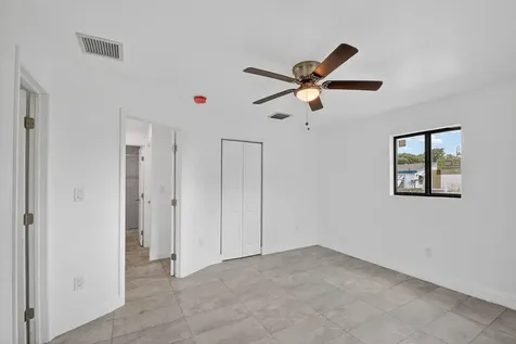 917 W 2nd Street Riviera Beach FL 33404