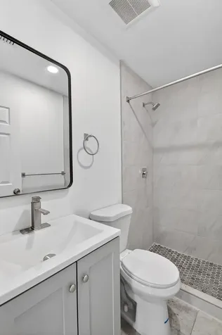 917 W 2nd Street Riviera Beach FL 33404