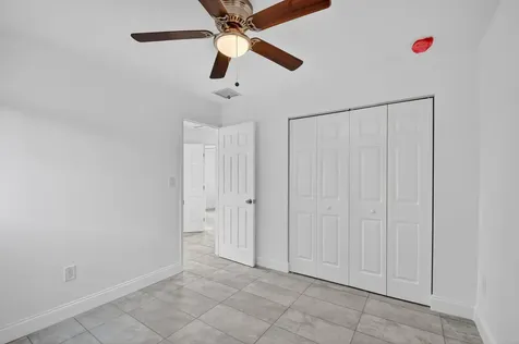 917 W 2nd Street Riviera Beach FL 33404