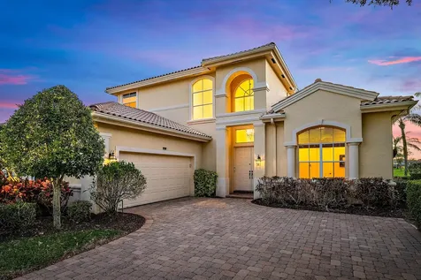 1119 Grand Cay Drive Palm Beach Gardens FL 33418
