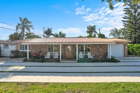 733 Se 10th Avenue Deerfield Beach FL 33441