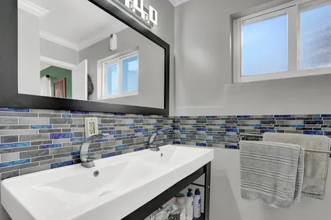 733 Se 10th Avenue Deerfield Beach FL 33441