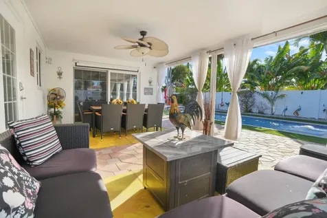 733 Se 10th Avenue Deerfield Beach FL 33441