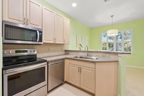 602 Mariner Bay Boulevard Fort Pierce FL 34949