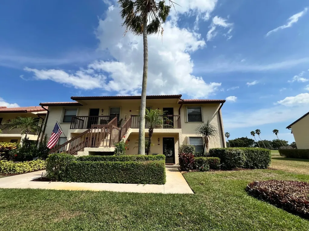 4682 Lucerne Lakes Boulevard Lake Worth FL 33467