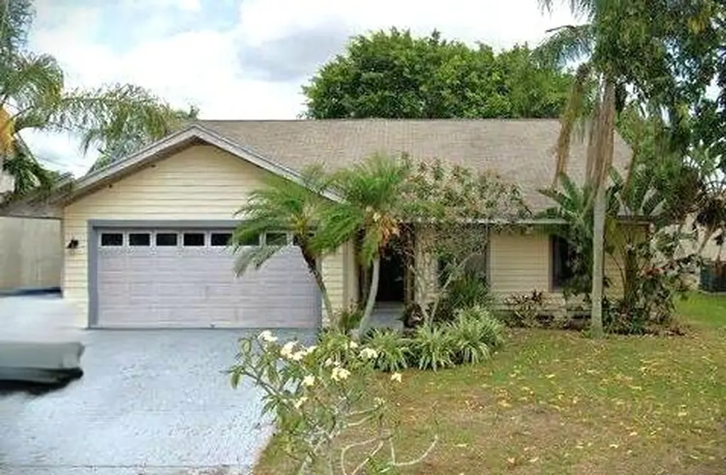6267 Garrett Street Jupiter FL 33458