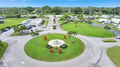 53002 Del Rio Bay Boynton Beach FL 33436