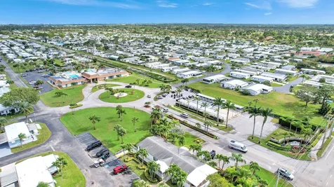 53002 Del Rio Bay Boynton Beach FL 33436
