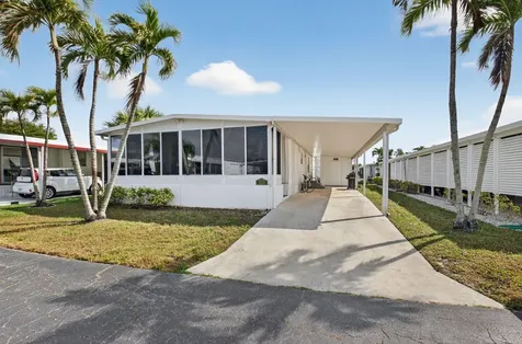 53002 Del Rio Bay Boynton Beach FL 33436