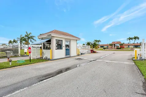 53002 Del Rio Bay Boynton Beach FL 33436