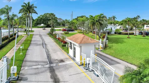 53002 Del Rio Bay Boynton Beach FL 33436