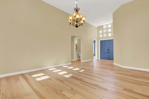 10 Martinique Cove Palm Beach Gardens FL 33418